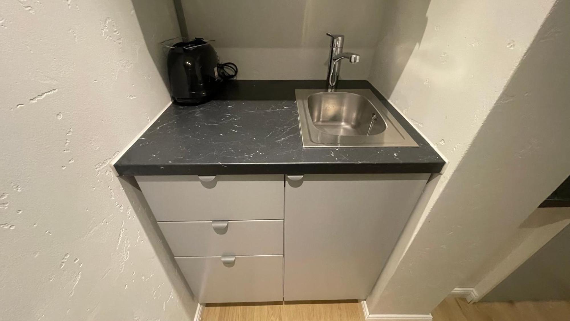 Suesses Kleines Und Zentrales Apartment Fuer Zwei Personen Mitten In Hamburg Bagian luar foto